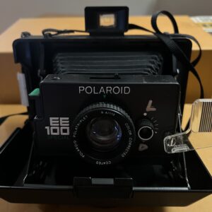 Polaroid EE100 Special, balgcamera